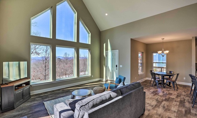 Woodfin Casa | Mtn Views, Walkable Location: Asheville Retreat!