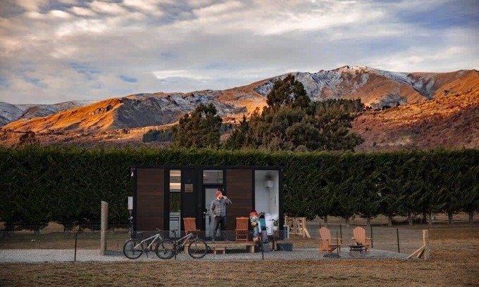 Arrow Junction Casa | Muddy Hill Moments by Tiny Away