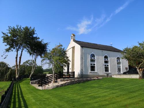 Glencorp Apartamento | Mullarts Church -The Glenann Apartment