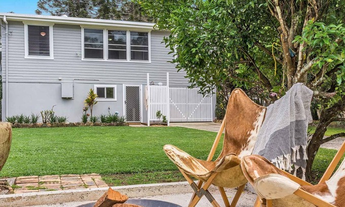 Mullumbimby Casa | Mullum River House - waterfront heritage home