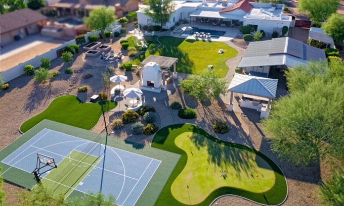 Paradise Valley Village Casa | Multi-Million Dollar Estate, Pickle Ball, Heated Pool, Spa, B-Ball, Putt-Putt
