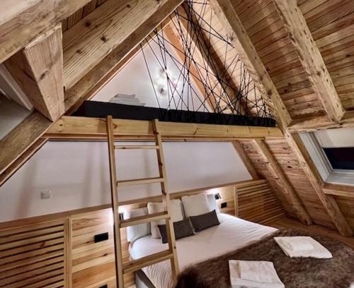 Tredos Apartamento | Muntanyó Luxury Lodge con sauna, parking y guardaesquis en Ruda