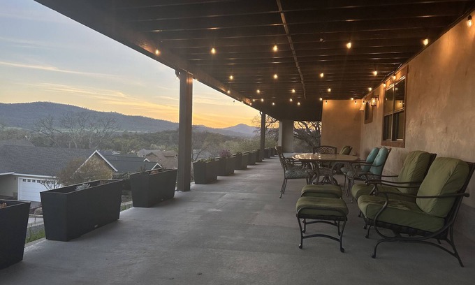 Angels Camp Casa | Murphys/Angels Camp/Greenhorn Creek Resort Massive Views Estate