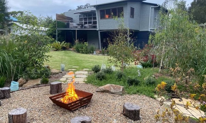 Bawley Point Casa | Bella Coastal Holidays Welcomes you to Murramarang Haven.