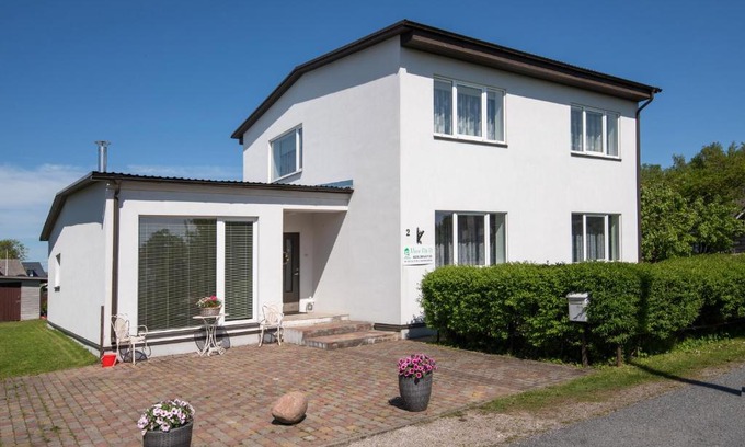 Kuressaare Casa | Muru Guesthouse