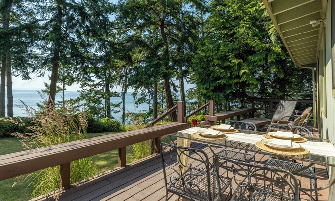 Freeland Cabina | 122 - Mutiny Bay Waterfront Cabin, 6552 al lado del # 123