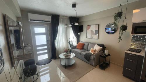 Sabana Abajo Apartamento | MV Hideaway - 4 Guests - 5 min airport and beaches - 2 AC