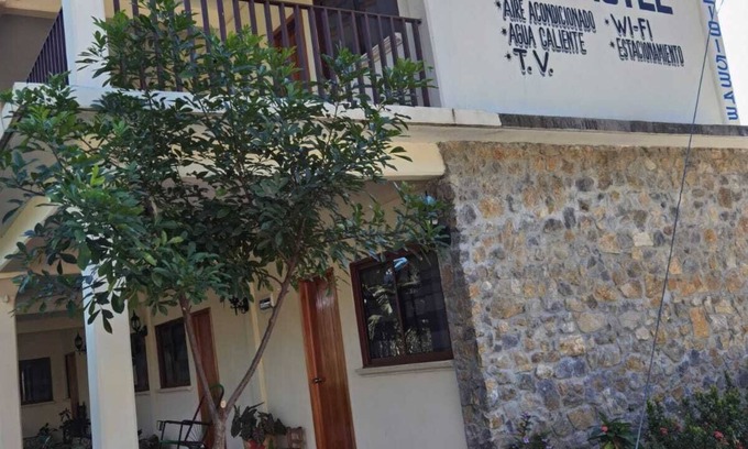 San Juan Bautista Valle Nacional Hotel | HNIU LI Valle Nacional