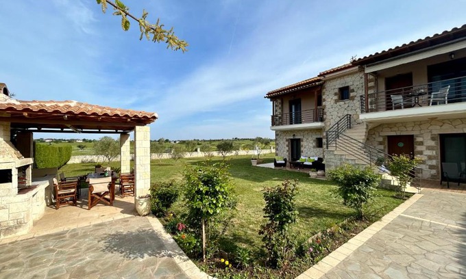 Afytos Casa | My Bright House