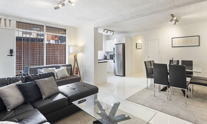 Glenelg South Apartamento | My Captain | 3BDR, Luxury, Beach, WiFi & Airport