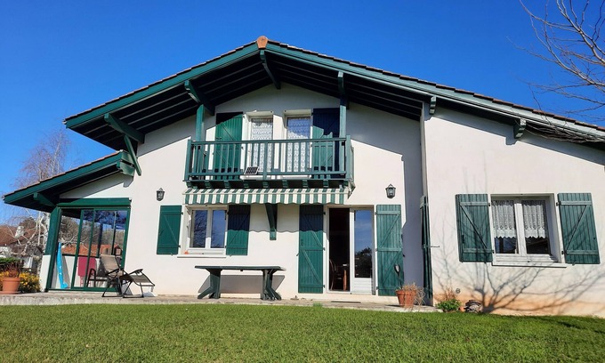 Saint-Pee-sur-Nivelle Casa | Mi encantadora casa moxko berria