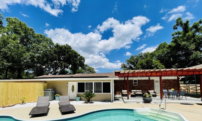 Bellview Casa | My Copacabana w/Tropical 🏝️Pool near Beach🏖️