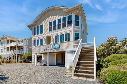 Holden Beach Casa | My Flippin’ House