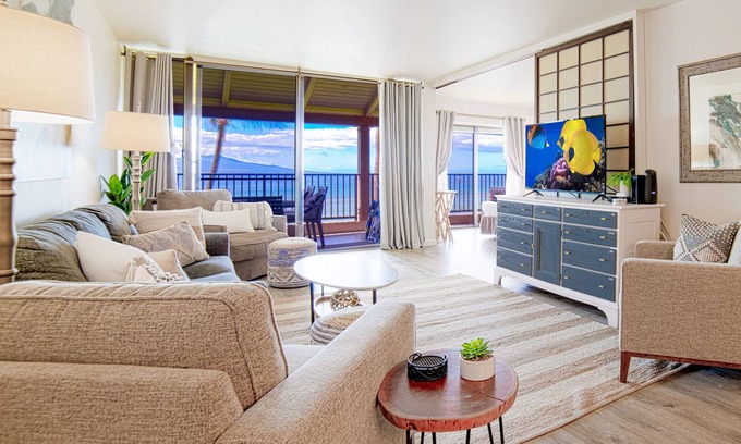 Wailuku Heights Condominio | My Perfect Stays Special: Apr 4-18 $479