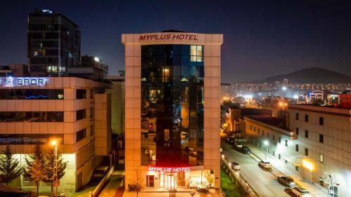 Serifali Mahallesi Hotel | My Plus Hotel Ataşehir