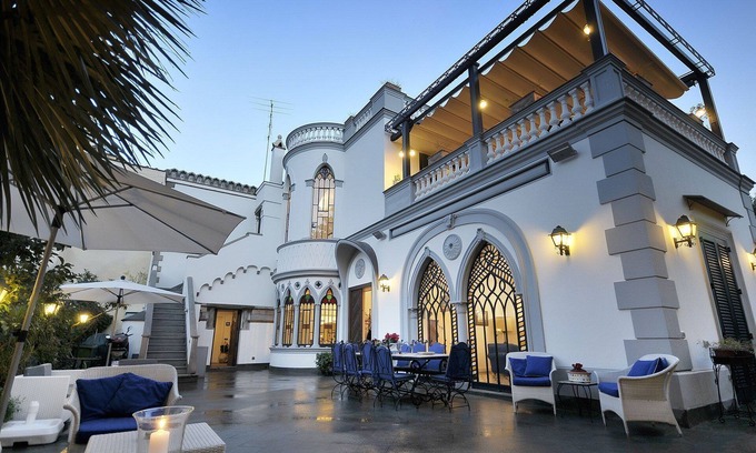 Sant'Agnello Villa | Villa en Sant'agnello con 7 habitaciones, capacidad 16