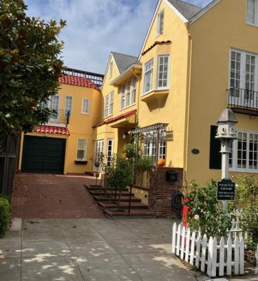 Lake Street Cama Y Desayuno | My Rosegarden Guest Rooms