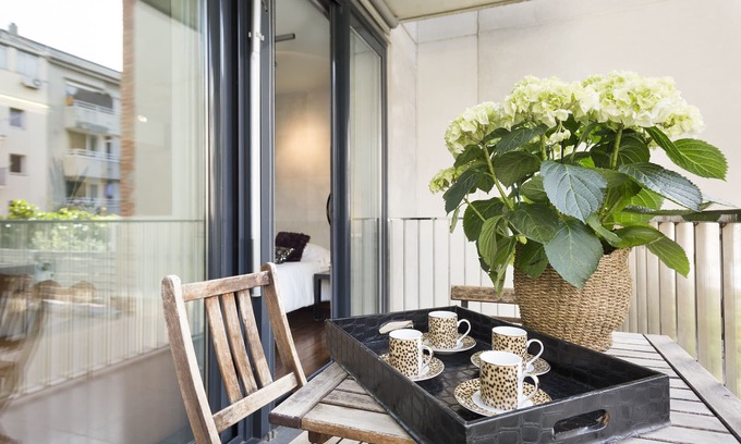 Sant Gervasi Apartamento | My Space Barcelona 16 Apart. to bring 94 people to the center of Barcelona
