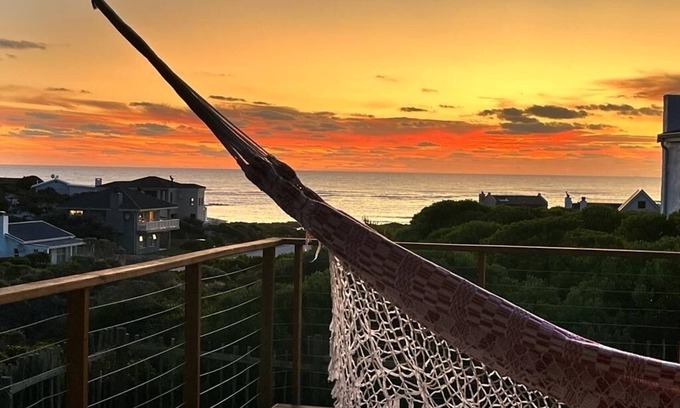 Suiderstrand Casa | Myberg@Sea - where Africa dips its toes into the southern ocean
