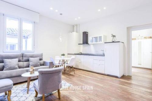 Jeronimos Apartamento | MyHouseSpain - Estrena apartamento en el centro de Madrid - Atocha