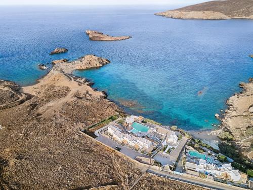 Mykonos Complejo | Mykonos Lolita, A Grecotel Resort to Live