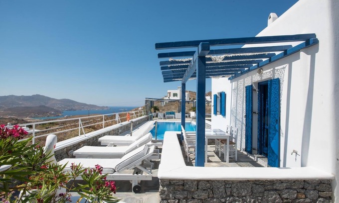 Ano Mera Casa | Mykonos Pro-care Suites