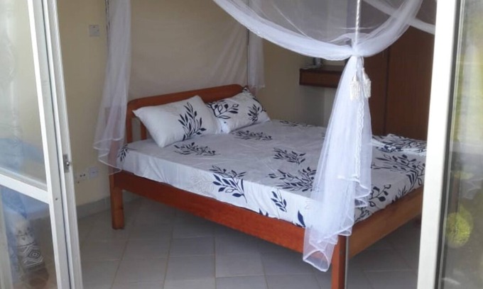 Shanzu Apartamento | Myles Studio Near Serena Hotel, Shanzu Beach