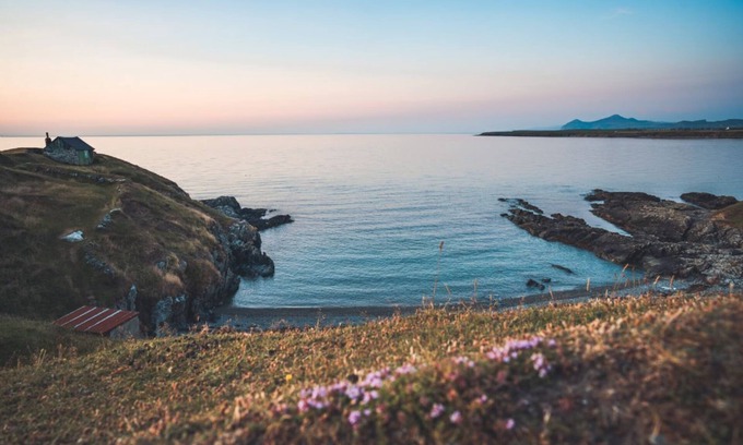 Garn Fadryn Apartamento | Mynachdy - sleeps 6 guests in 3 bedrooms