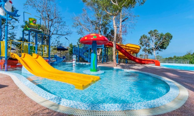Pantai Tengah Complejo | MyRus Resort Langkawi