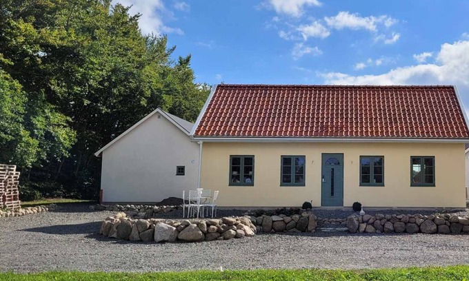 Sjorup Apartamento | Mysigt hus i liten by nära havet