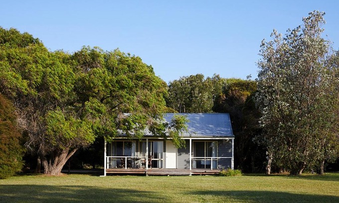 Corruna Cabina | Mystery Bay Cottages