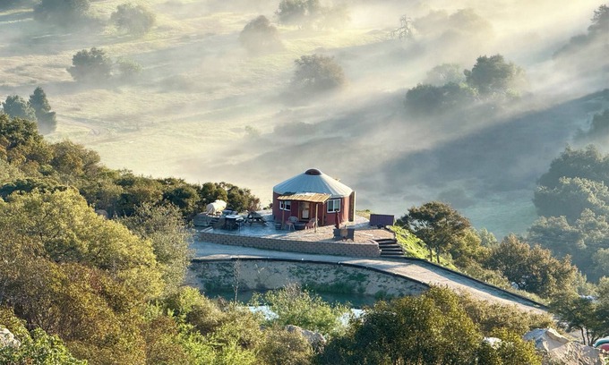 Fallbrook Apartamento | Mystical Mongolian Yurt in Fallbrook w/ Views!