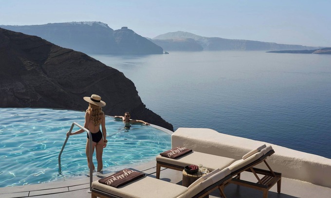 Oia Hotel | Mystique, a Luxury Collection Hotel, Santorini
