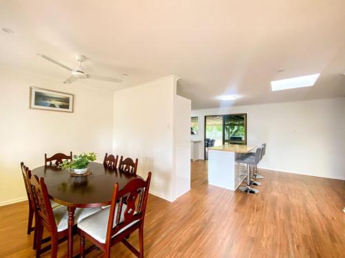 Traviston Casa | Myway - Burrum Heads - Close to Beach and Boat Ramp - 3BR