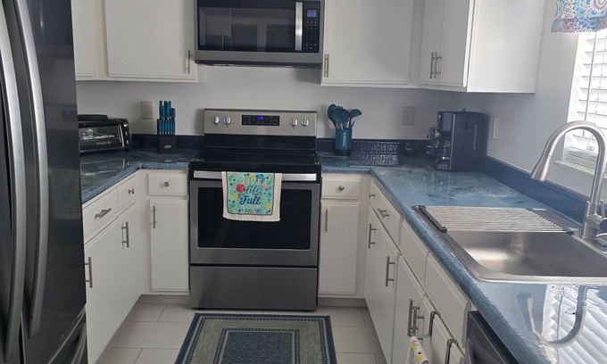 Englewood South Condominio | Hermoso condominio cerca de playas
