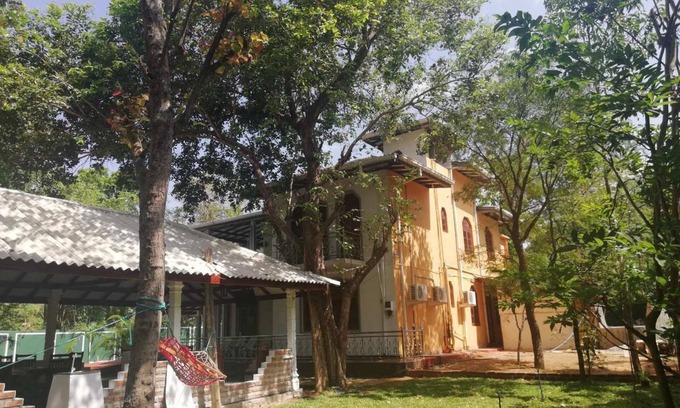 Habarana Casa | N.L.I. Guest House