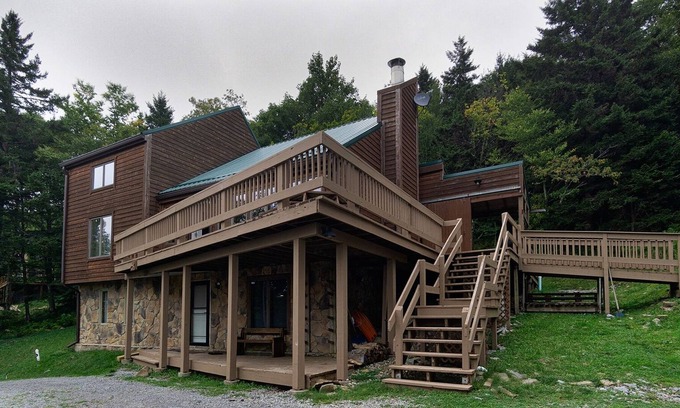 Snowshoe Casa | N Westridge Homes by Casago