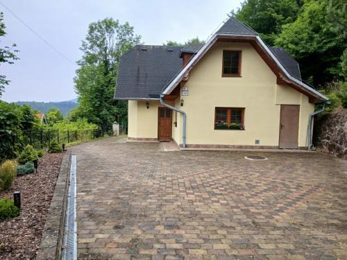 Banska Stiavnica Casa | NAŠE VAŠE Domček pod starým mestom