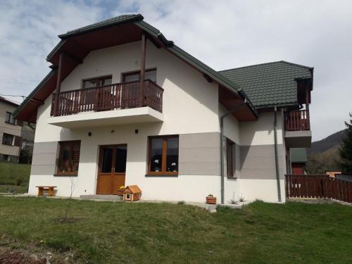 Szczawnik Casa | NA KOŃCU ŚWIATA