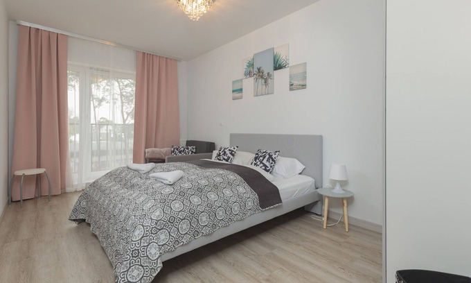 Miedzywodzie Apartamento | Na WydmachB28| Close to the Sea and Beach| Balcony