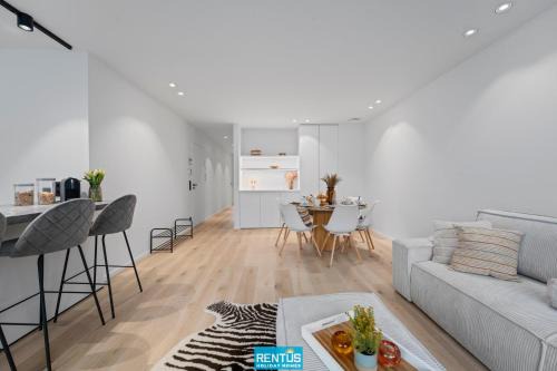 Oostduinkerke-Bad Apartamento | Naast t Zand - beautifully furnished apartment with sea view