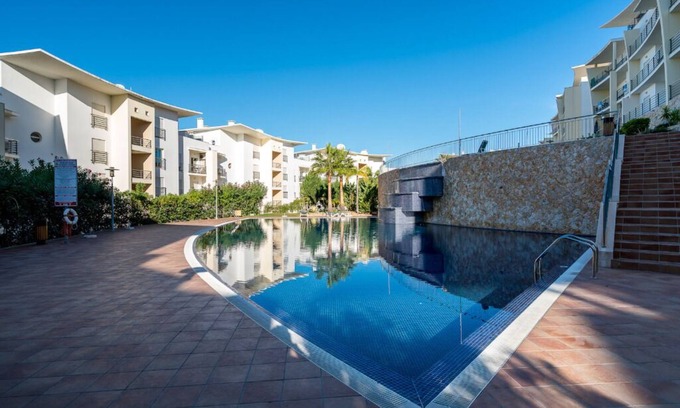 Peneco Beach Apartamento | Naden Purple Apartment, Albufeira, Algarve