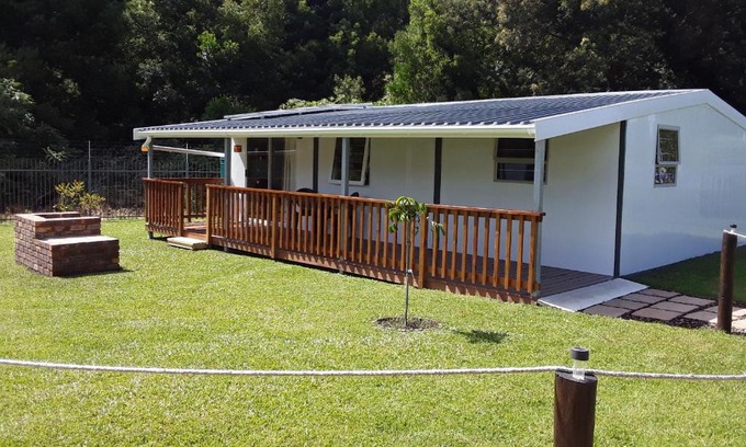 Storms River Apartamento | Nadine's Self-Catering Accommodation
