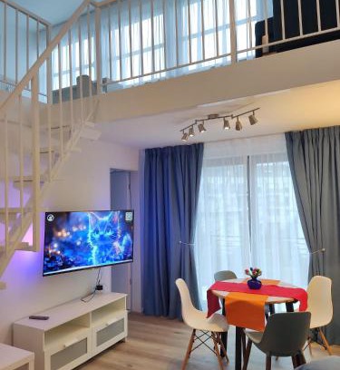 Schoenefeld Apartamento | Nahe Airport BER Schönefeld Maisonettewohnung