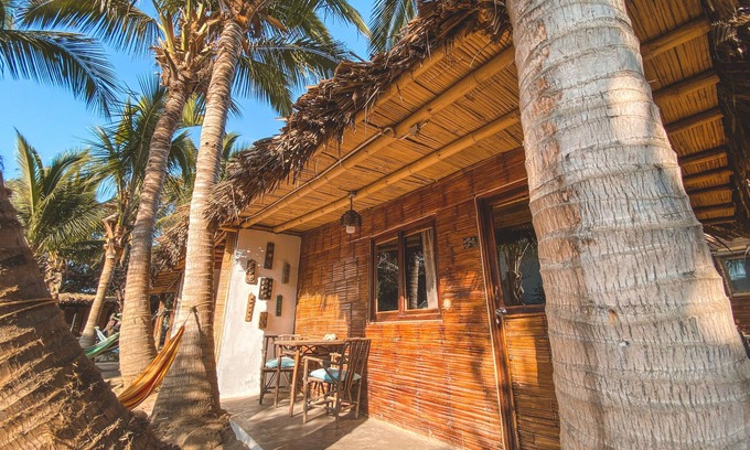 Máncora Hotel | Naif Rustic & Ecologic Lodge