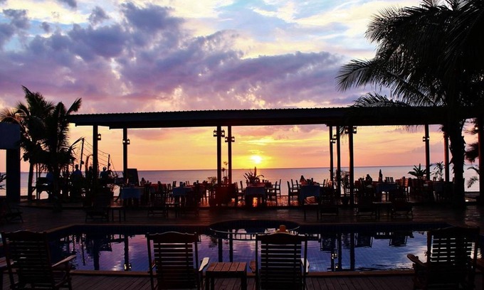 Ko Lanta Hotel | Nakara Long Beach Resort