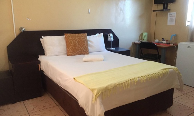 Ghanzi Casa | Namane Guest House