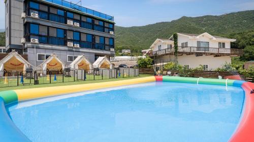 Namhae Casa | Namhae Dangdangi Dog Pension Blue