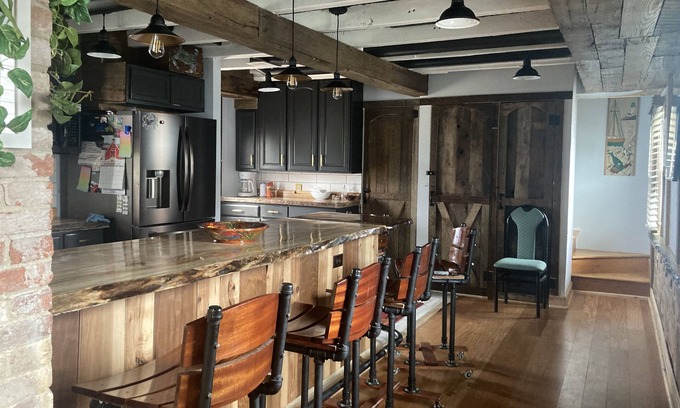 Vienna Casa | Nanticoke River Retreat