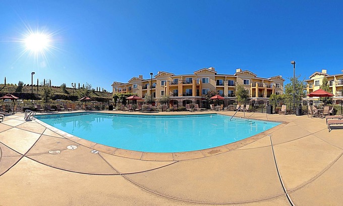 Napa Complejo | Napa, CA: Unidad de estudio con wifi y acceso a la piscina del resort, golf - ¡Hermosa área!